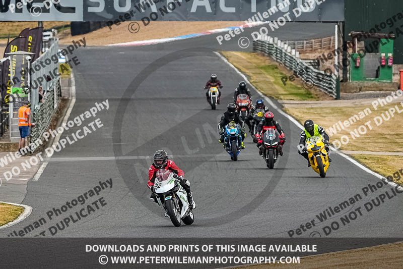 enduro digital images;event digital images;eventdigitalimages;mallory park;mallory park photographs;mallory park trackday;mallory park trackday photographs;no limits trackdays;peter wileman photography;racing digital images;trackday digital images;trackday photos